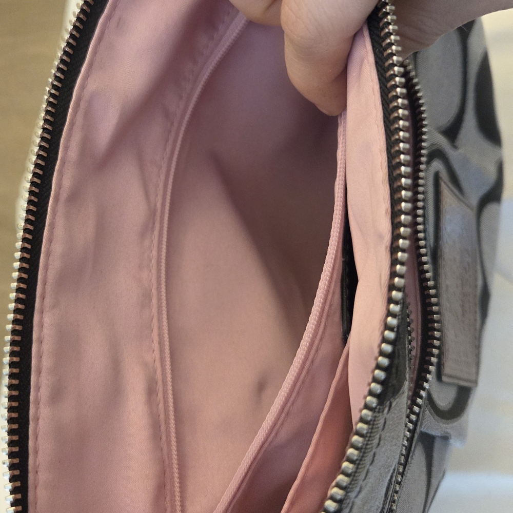Coach Black and Gray Shoulder Bag - Picture 6 of 11